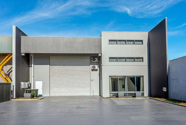 5 Watervale Drive Green Fields SA 5107 - Image 3