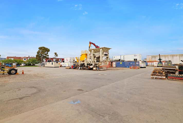 5 Baltic Court Maddington WA 6109 - Image 16