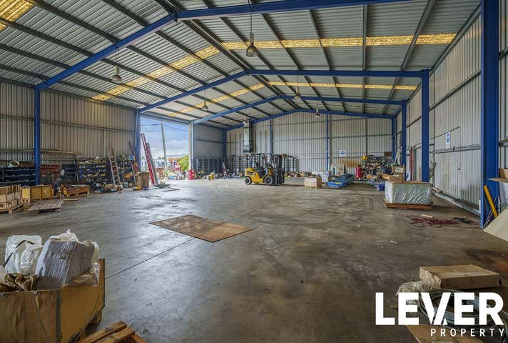 2 McDonald Crescent Bassendean WA 6054 - Image 7