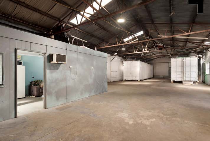 31 Lawson Crescent Thomastown VIC 3074 - Image 8