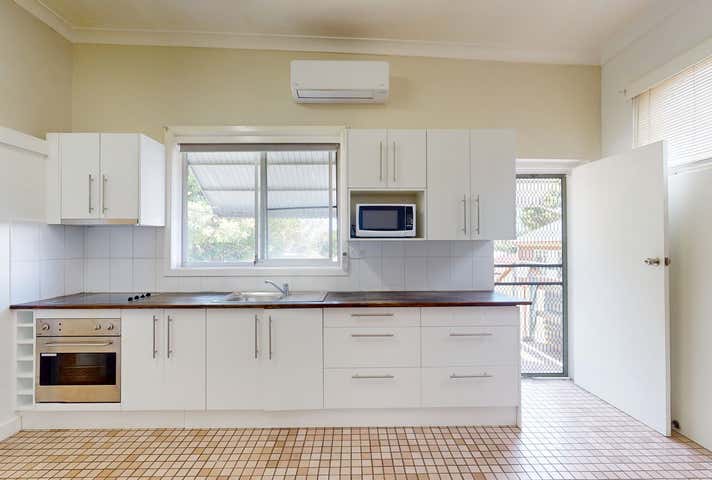 318 Sandgate Road Shortland NSW 2307 - Image 2