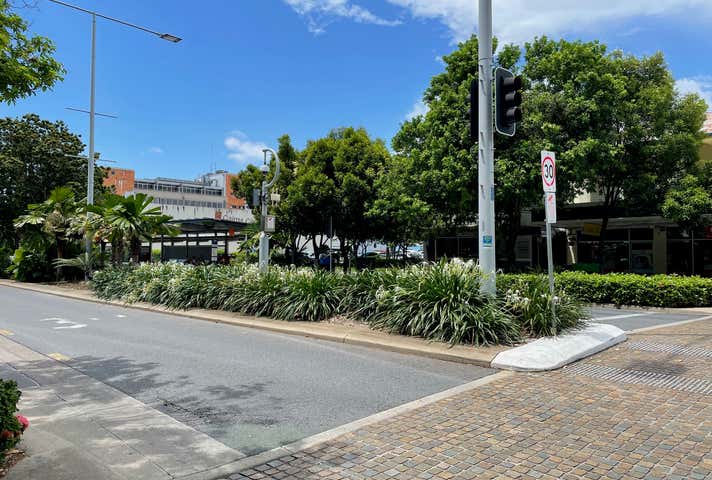 15/129a Lake Street Cairns City QLD 4870 - Image 7