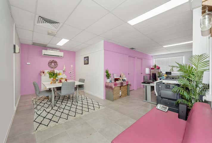 2 & 3, 579 -581 Ross River Road Kirwan QLD 4817 - Image 9