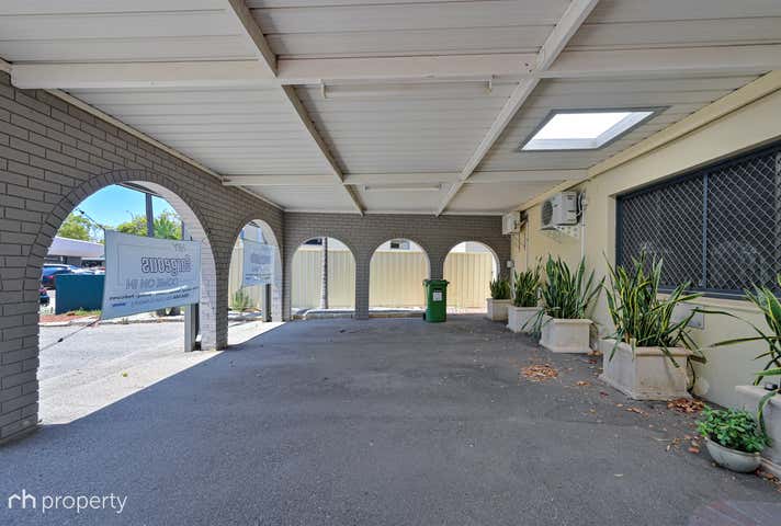 12 Kearns Crescent Ardross WA 6153 - Image 14