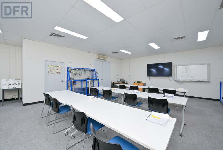 9/110-114 Bannister Road Canning Vale WA 6155 - Image 9