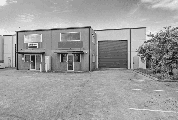 2/6 Paddock Place Rutherford NSW 2320 - Image 5