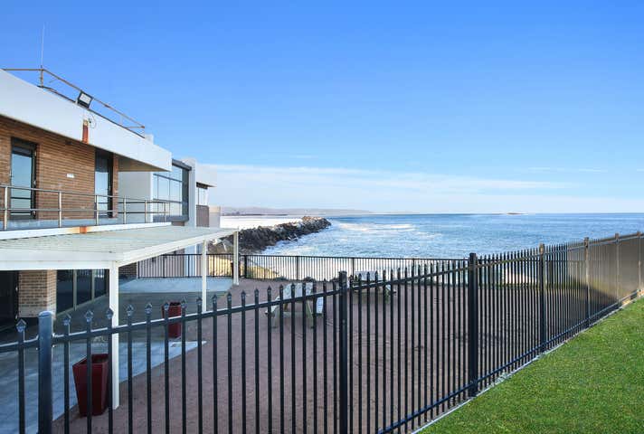 Cafe 91 Foreshore Road Port Kembla NSW 2505 - Image 9