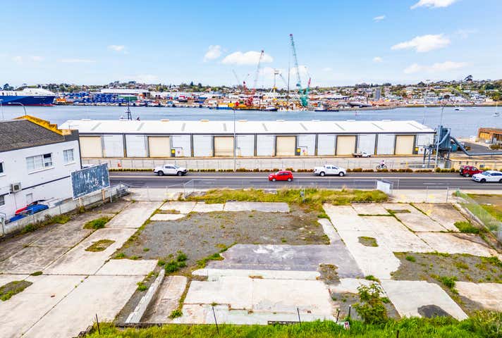 32 Formby Road Devonport TAS 7310 - Image 6