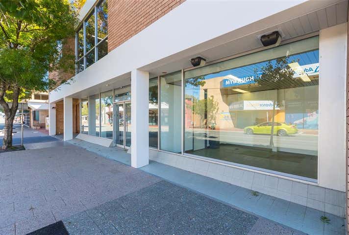 26 Pinjarra Road Mandurah WA 6210 - Image 9