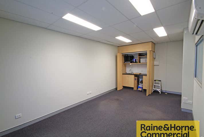 6/30 Raubers Road Banyo QLD 4014 - Image 10