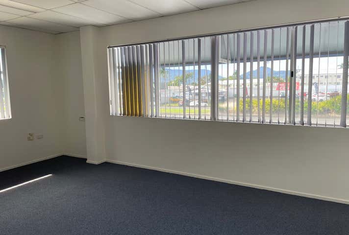 212 Mulgrave Road Westcourt QLD 4870 - Image 8