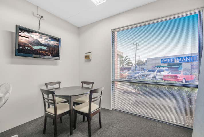 2/5 Rockingham Road Hamilton Hill WA 6163 - Image 15