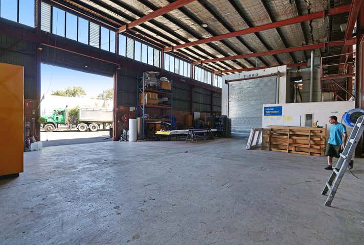 9 Fairbrother Street Belmont WA 6104 - Image 4