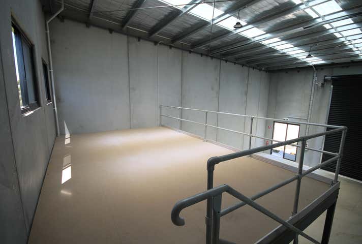 16 Greenstone Place Sunshine North VIC 3020 - Image 3