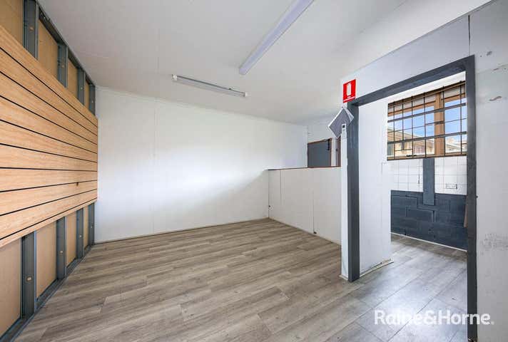 58 Oshanassy Street Sunbury VIC 3429 - Image 5