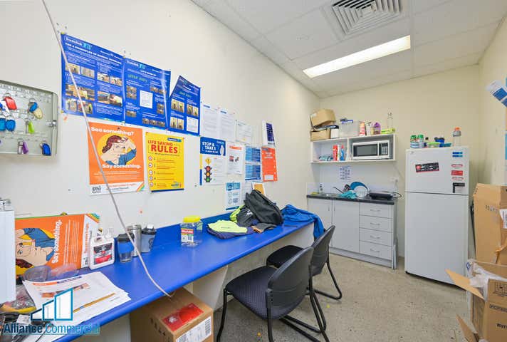 37 Alex Wood Drive Forrestdale WA 6112 - Image 13