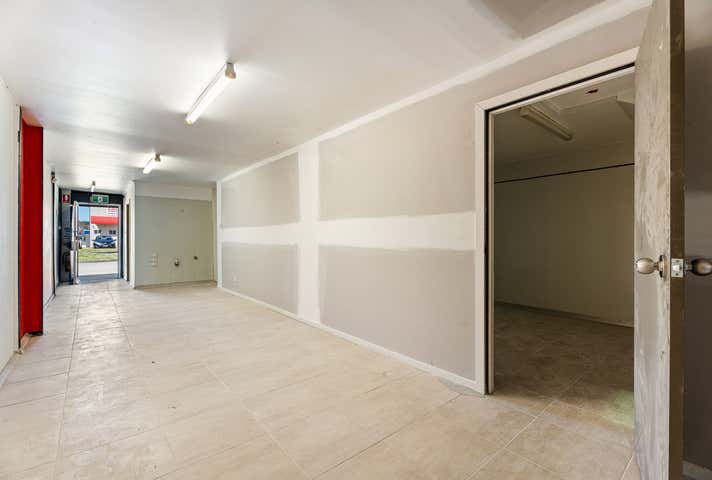 Unit  3, 305 Hillsborough Road Warners Bay NSW 2282 - Image 6