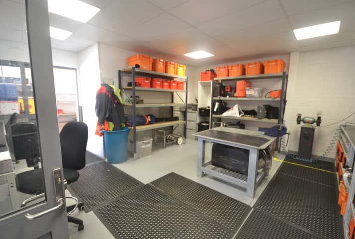 198 Campbell Street Belmont WA 6104 - Image 6