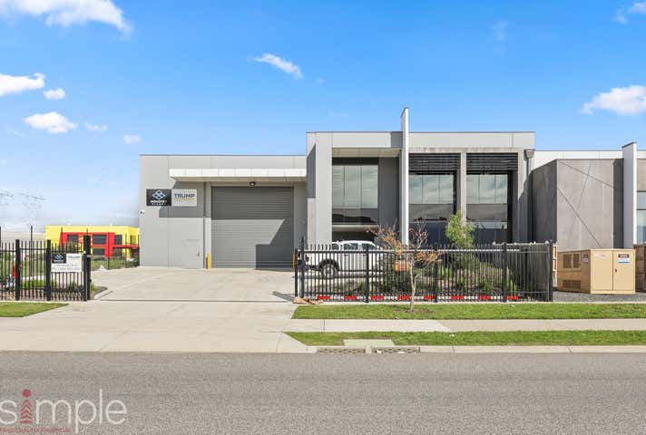 7 Hamersley Drive Clyde North VIC 3978 - Image 6
