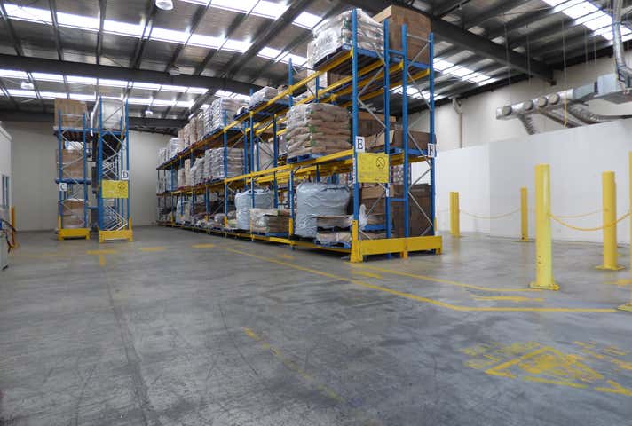 7 Phoenix Court Braeside VIC 3195 - Image 2