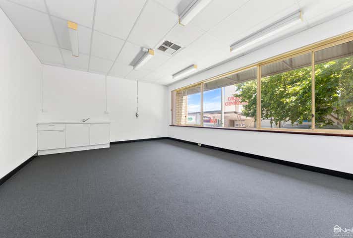 182 Jull Street Armadale WA 6112 - Image 6