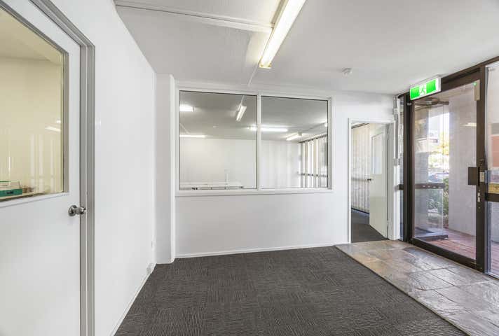 17/121 Newmarket Road Windsor QLD 4030 - Image 4