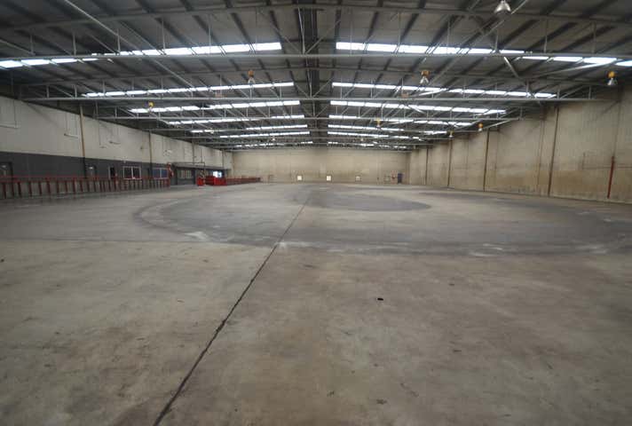 8 Cowcher Place Belmont WA 6104 - Image 10