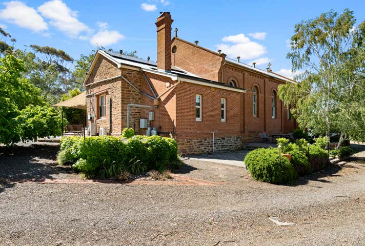 7 Bagot Street Kapunda SA 5373 - Image 2