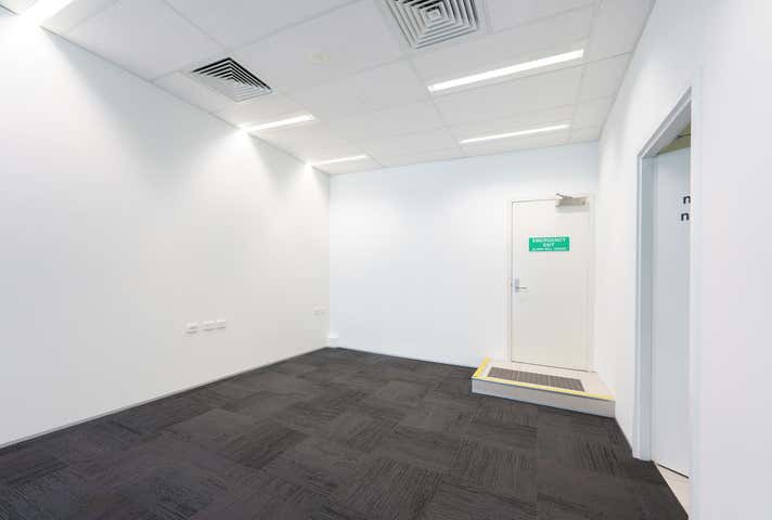 5E & 6E, 817 Beeliar Drive Cockburn Central WA 6164 - Image 15