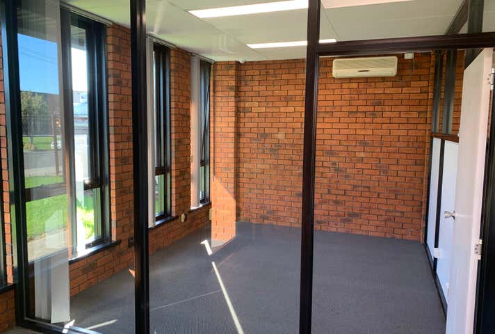 2-4 Macbeth Street Braeside VIC 3195 - Image 12