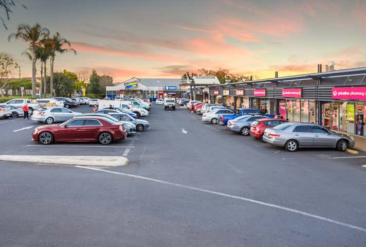 1/300 West Street Kearneys Spring QLD 4350 - Image 10