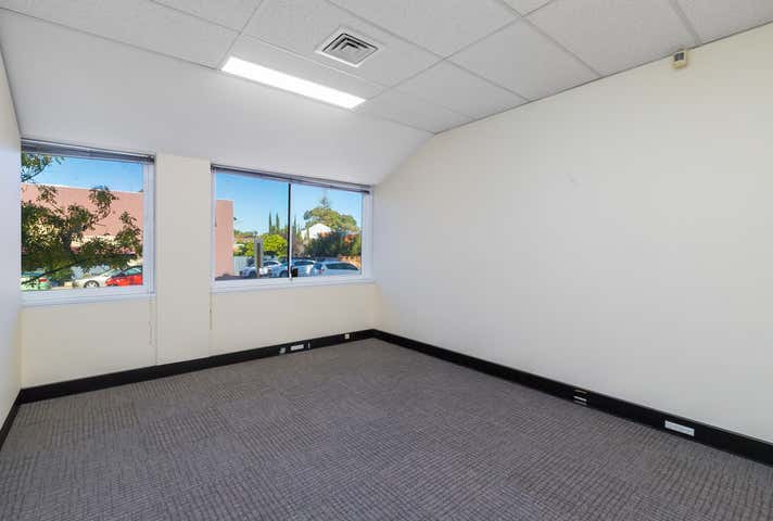2/55 Hampden Road Nedlands WA 6009 - Image 4