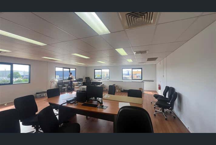 13 Walters Way Forrestfield WA 6058 - Image 3