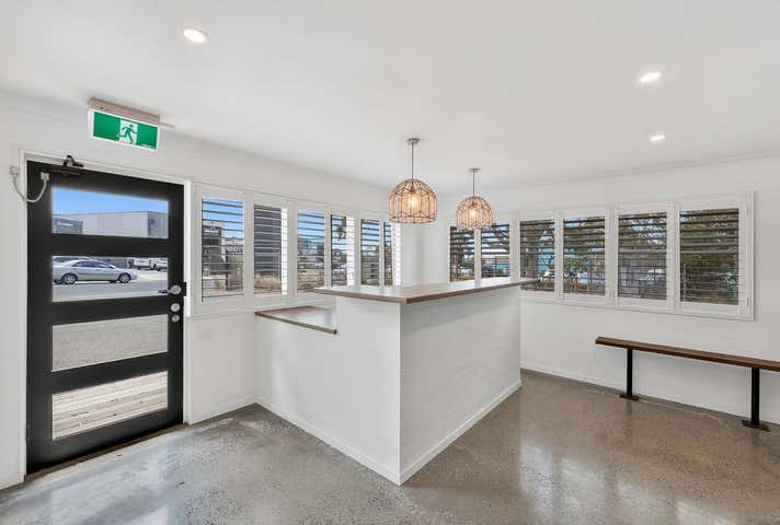 29 Baines Crescent Torquay VIC 3228 - Image 2
