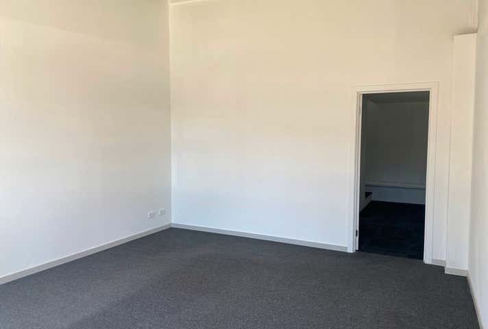 9b/38 Bridge Street Eltham VIC 3095 - Image 4