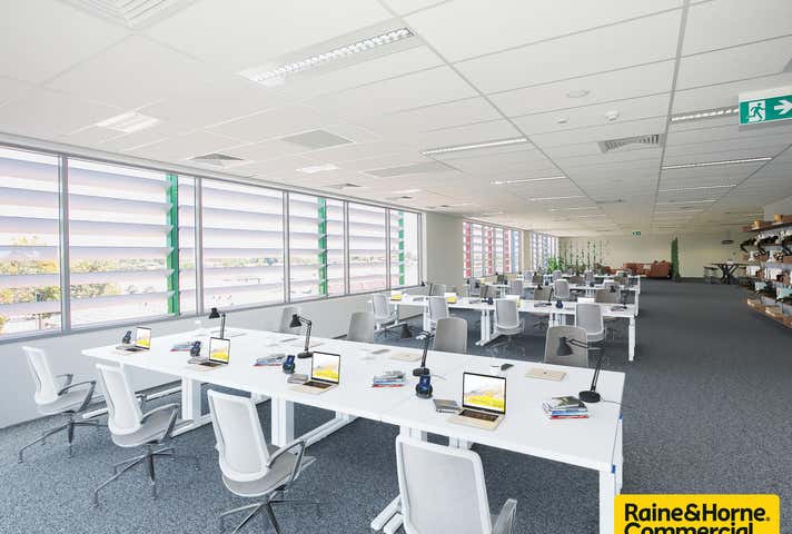 31 Cedric Street Stirling WA 6021 - Image 2