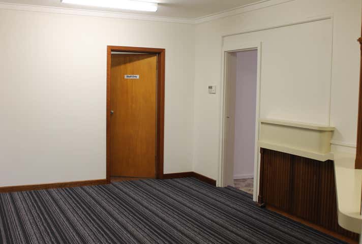 198 Lyon Road Aubin Grove WA 6164 - Image 5