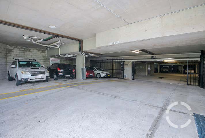 18/8 Catherine Street Woolloongabba QLD 4102 - Image 8