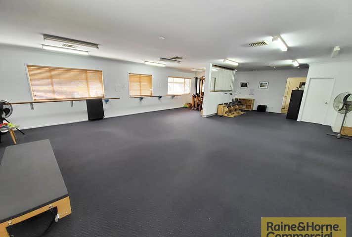 8/707-709 Albany Creek Road Albany Creek QLD 4035 - Image 3