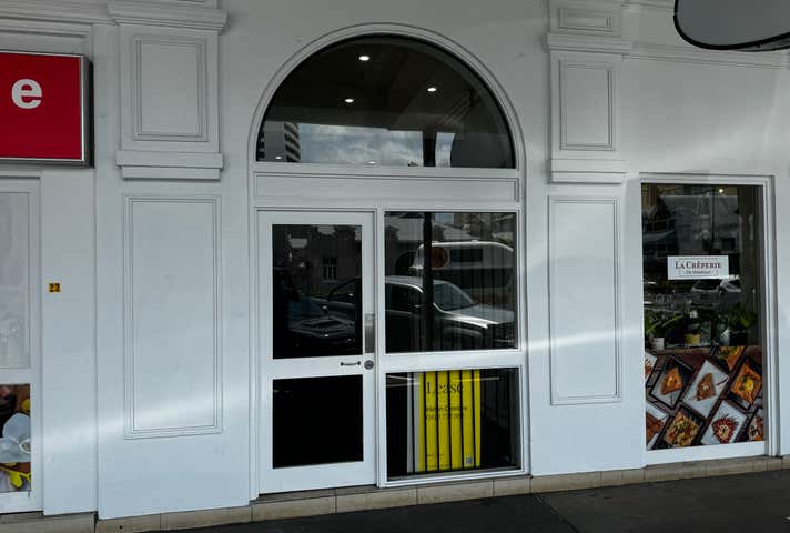 5C/22 Spence Street Cairns City QLD 4870 - Image 1