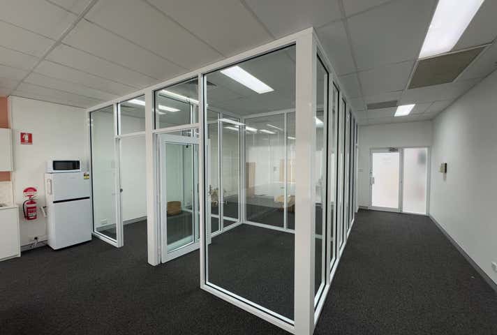 Suite 8/87 King Street Warners Bay NSW 2282 - Image 3