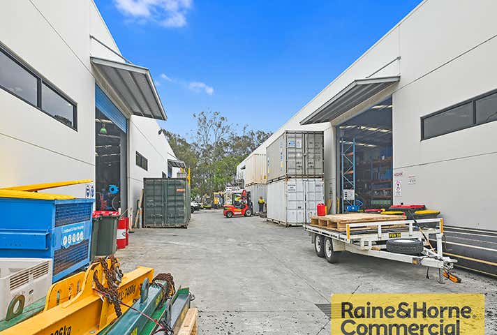 1 & 2, 33-35 Robson Street Clontarf QLD 4019 - Image 4