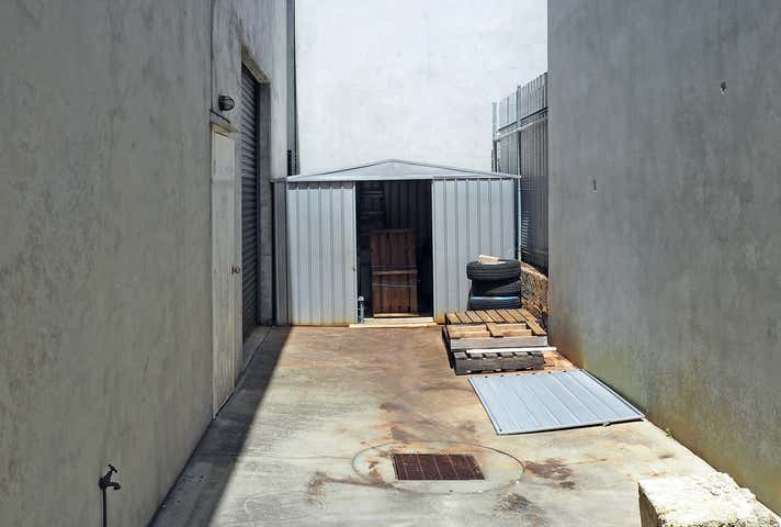 5 Whyalla Court Bibra Lake WA 6163 - Image 11