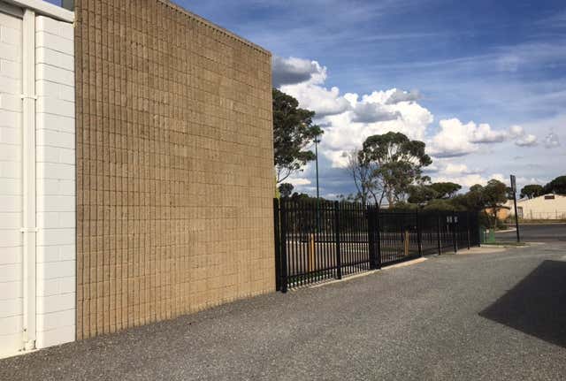 111 Adelaide Road Murray Bridge SA 5253 - Image 8