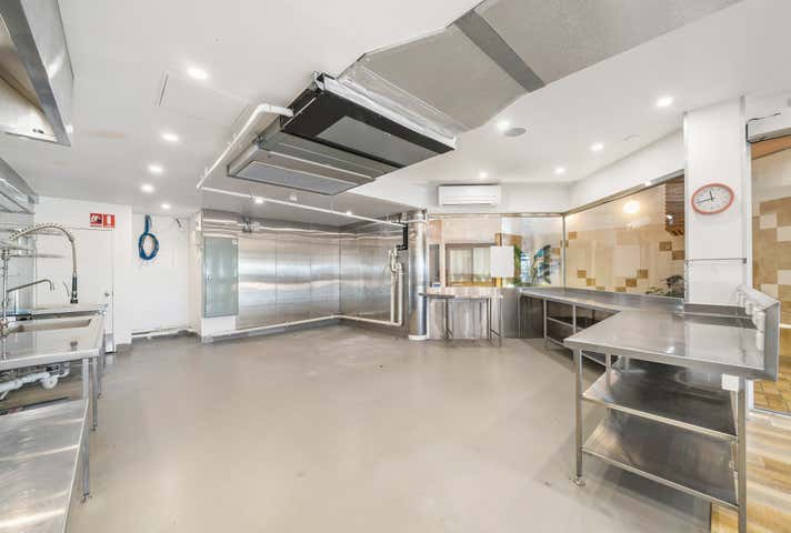 2/77 Redcliffe Parade Redcliffe QLD 4020 - Image 7