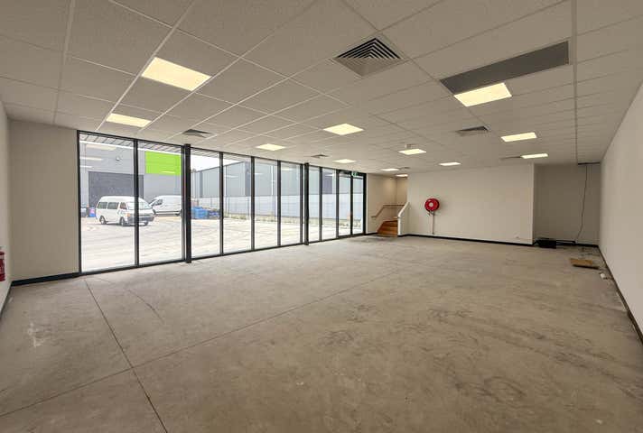 222 Fairbairn Road Sunshine West VIC 3020 - Image 9