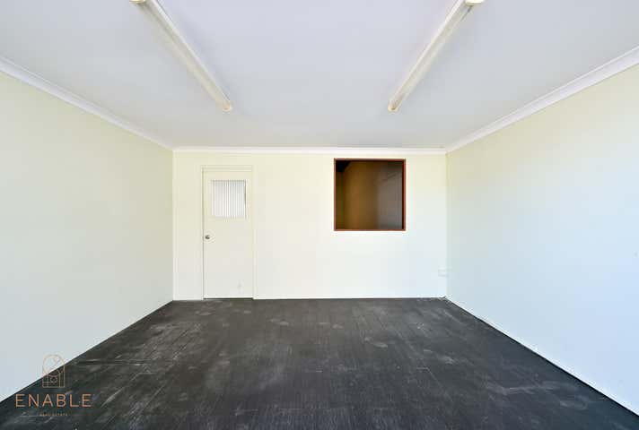 2/2 Beardsley Street Port Kennedy WA 6172 - Image 11