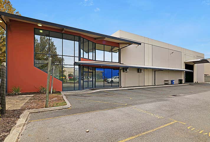 47 Catalano Circuit Canning Vale WA 6155 - Image 1