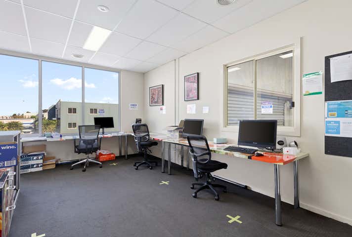 5/32-44 Tarkin Court Bell Park VIC 3215 - Image 3