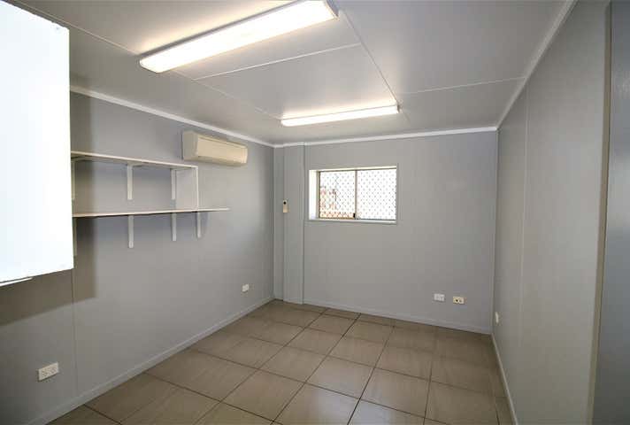 29A Campbell Street Slade Point QLD 4740 - Image 3